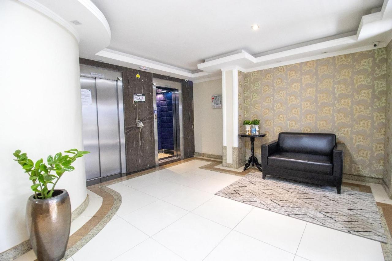 Pfr32 - 2 Dr, Climatizado, Garagem, Centro, Wi-fi Apartamento